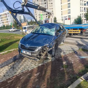 Taklalı Kazada Airbag Açmayan Skoda Pişmanlıktır