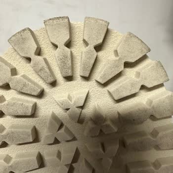 Nilufarr Ayakkabı Marka Pişmanlıktır!