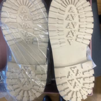 Nilufarr Ayakkabı Marka Pişmanlıktır!