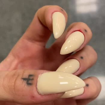 Atelier Nail Studio Manikürde Yaşanan Tatsız Deneyim