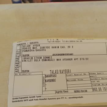PTT Kargo PTT Sakarya Pkim Kargoyu Bekletiyor Göndermiyor.