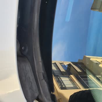 BMW'de Sürekli Yetkili Servis Bakımlı Araç Daha Kötü Karşılanıyor.