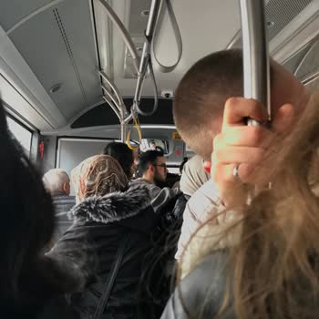 Konya Büyükşehir Belediyesi Konya Belediye Otobüsüne Gereğinden Fazla Yolcu Alınması