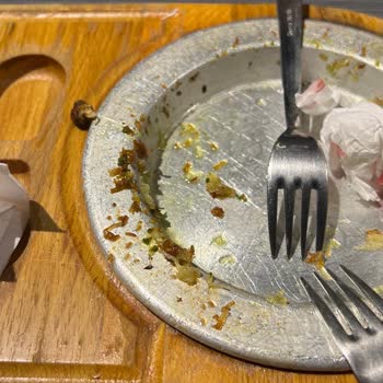 Yeşil Künefe Künefeden Çıkan Madde