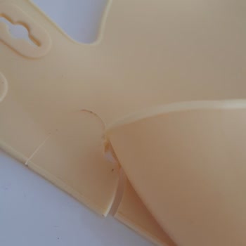 Oioi Marka Önlük Yırtılması