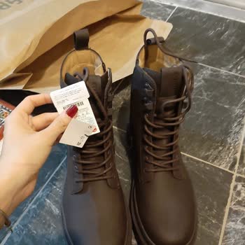 Pull And Bear Bot Fiyat Farkı