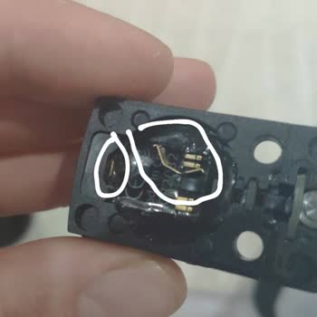 Mecanik No 1 Pil + Kutup Ucu Metal Parça Kırılması