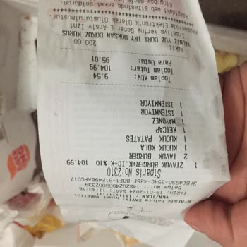 Burger King Kola Yerine Su Koyulması