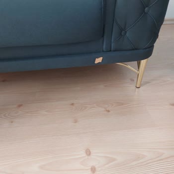 İstikbal Konya'daki Mobilya Mağazasında Teşhir Ürünü Problemi