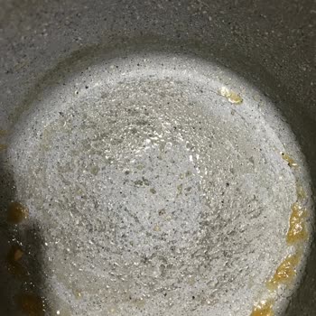 Madame Coco Granit Tencere Dibi 1 Yıl Olmadan Attı