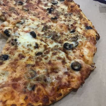 Domino's Hem Yanlış Yapıyor Hem Telafi Etmiyor!