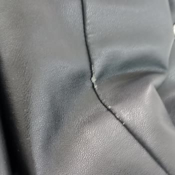 Stradivarius Deri Ceket De Kol Soyulması