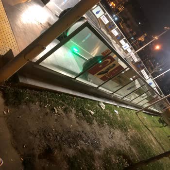 Metro Önüne Çöp Sigara Mazgalı Talep Ediyoruz!