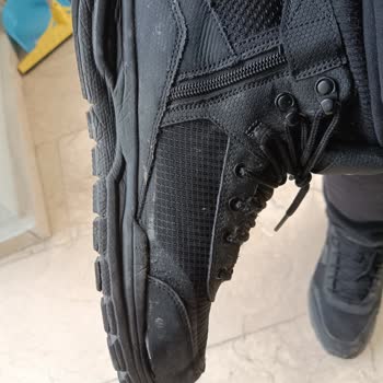 Skechers Ürün Kalitesi ( Botun Kenarları Patladı )