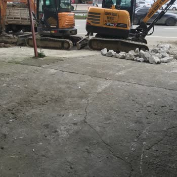Kardeşler Oto İnşaat Çalışmaları Sebebiyle İş Yerimde Mağduriyet Yaşıyorum