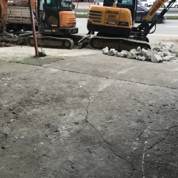 Kardeşler Oto İnşaat Çalışmaları Sebebiyle İş Yerimde Mağduriyet Yaşıyorum