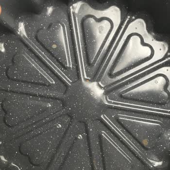 Karaca Züccaciye Fırın Tepsisi Tek Kullanımda Soyuldu