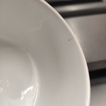 ÇiçekSepeti Hediyenin Kırık Çıkması.