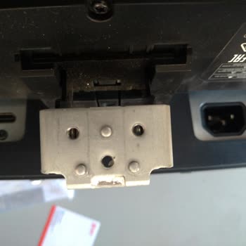 Acer Servisi Tam Gönderdiğim Monitörümün Parçalarını Geri Göndermedi