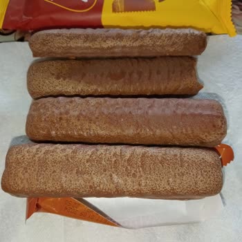 Ülker Rengi Değişmiş Çoklu Albeni Çikolata