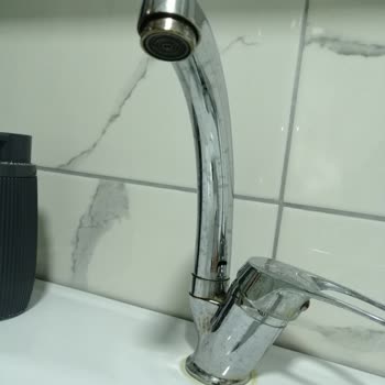 Kare Batarya Oksitlenmesi Çözümsüz Kalınması