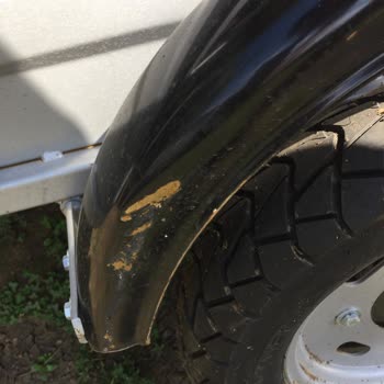 Atmaca Motorlu Araçlar Yırtık Koltuk Ve Yanlış Rüzgarlık Hayal Kırıklığı