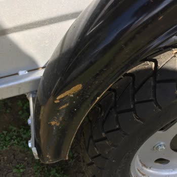 Atmaca Motorlu Araçlar Yırtık Koltuk Ve Yanlış Rüzgarlık Hayal Kırıklığı