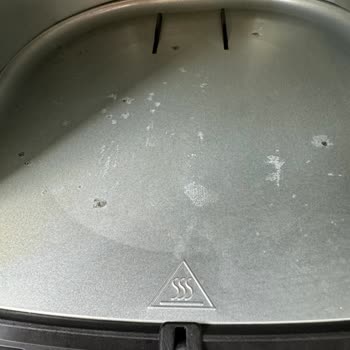 Electrolux E6AF1 6ST Airfryer Paslandı Ve Servis Yardım Etmiyor