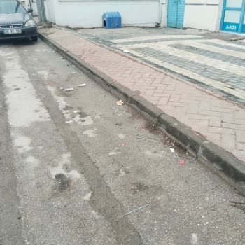 A101 Çalışanlarının Uyarılara Rağmen Çevre Kirliliği Israrı