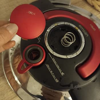 Emsan Mutfak İlk Kullanımda Kırılan Düdüklü Tencere Sorunu