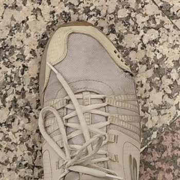 Skechers Mağdur Ediyor