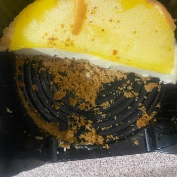 BİM'den Aldığım Cheesecake'te Kıl Buldum!