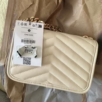 Bershka İndirim Adı Altında Yükseltilen Fiyatlar