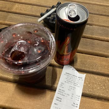 Arabica Coffee House Bardak Ücreti Alınması