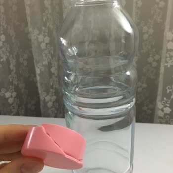 Paşabahçe Vita Su Şişesi Kırıldı