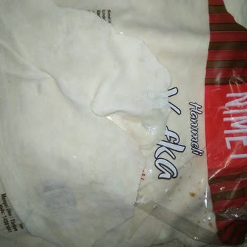 Nimet Gıda A101 Yufkada Kıl Cıktı