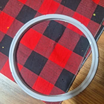 Fissler Düdüklü Lastik Kokusu