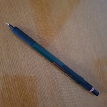 Rotring 500 Kalemim Uç Yutuyor.