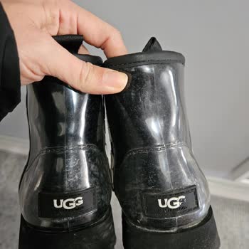 Realsneakers (Realsneakers.tr) Ugg Bot Arka Yazısı