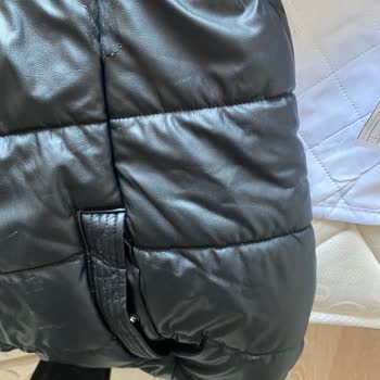 Loft Erkek Mont Pu Koltukaltı Bölgesi 2 Ayda Deforme Oldu