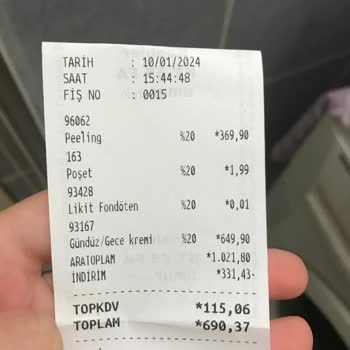 Yves Rocher'den Aldığım Krem Yüzümü Dökmeye Başladı