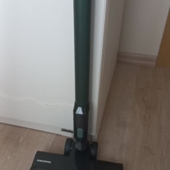 Grundig Dikey Süpürge 2 Ayda Bozuldu