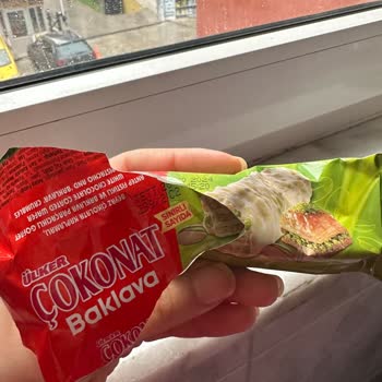 Ülker Çokonat Baklava Ürününden Kıl Çıktı!