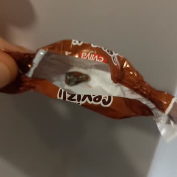 Evliya Şekerleme Evliya Şekerin İçinden Vida Çıktı