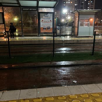 Gaziantep Büyükşehir Belediyesi Akkent Meydanı Güvenlik Terbiyesizi