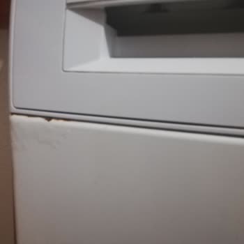 Bosch Çamaşır Makinesinde Boya Atma Ve Çürüme Sorunu