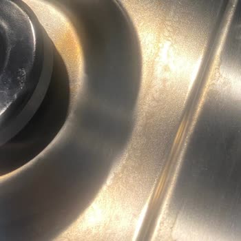 Kendiliğinden Oluşan Siemens Ankastre Ocak Lekesi