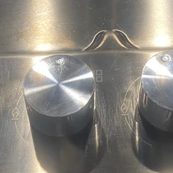 Kendiliğinden Oluşan Siemens Ankastre Ocak Lekesi