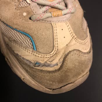 Skechers Kalitesiz Ürün Hayal Kırıklığı Yarattı