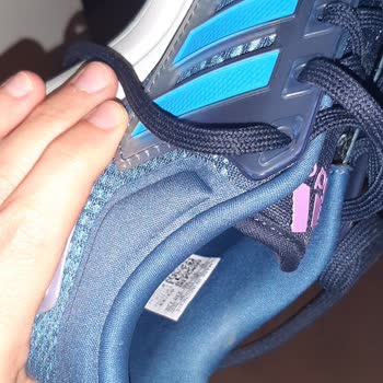 Adidas Mağduriyeti Ürünlerinin Hatasını Alıcıya Malediyorlar